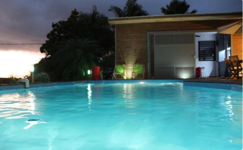 Villa Cap Detente Et Spa Сен-Луи Екстериор снимка